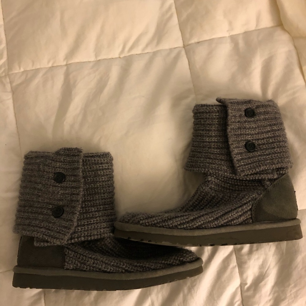 Ugg boots - Picture 1 of 4
